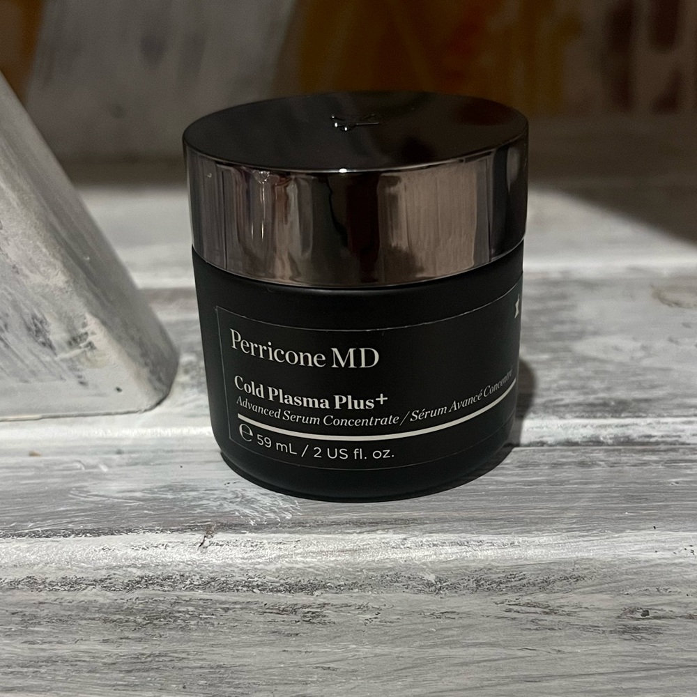 Perricone MD Cold Plasma Plus+ Advanced Serum Concentrate - Picture 2 of 4